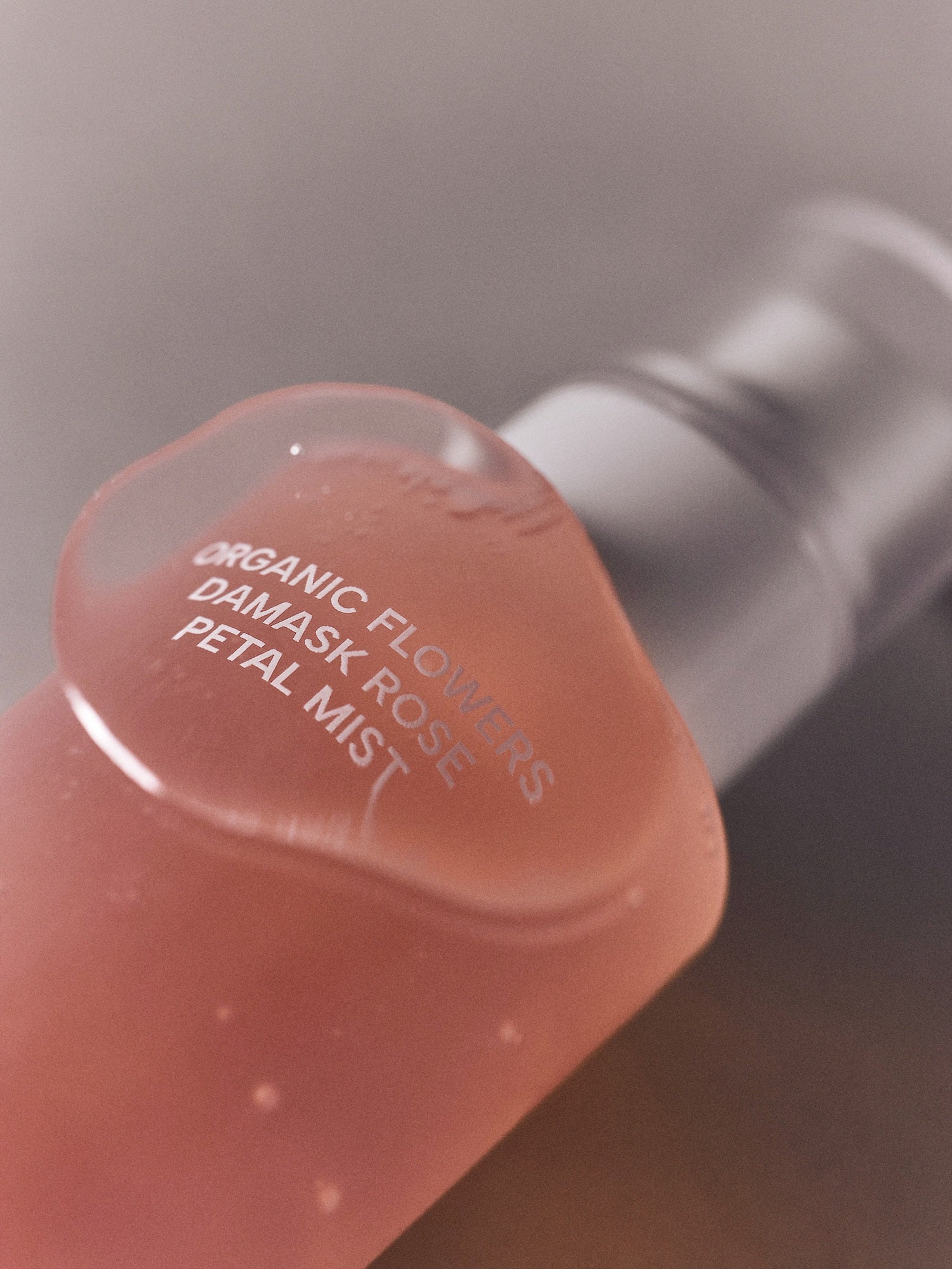 ORGANIC FLOWERS DAMASK ROSE PETAL MIST 100ml / 3.3 fl.oz