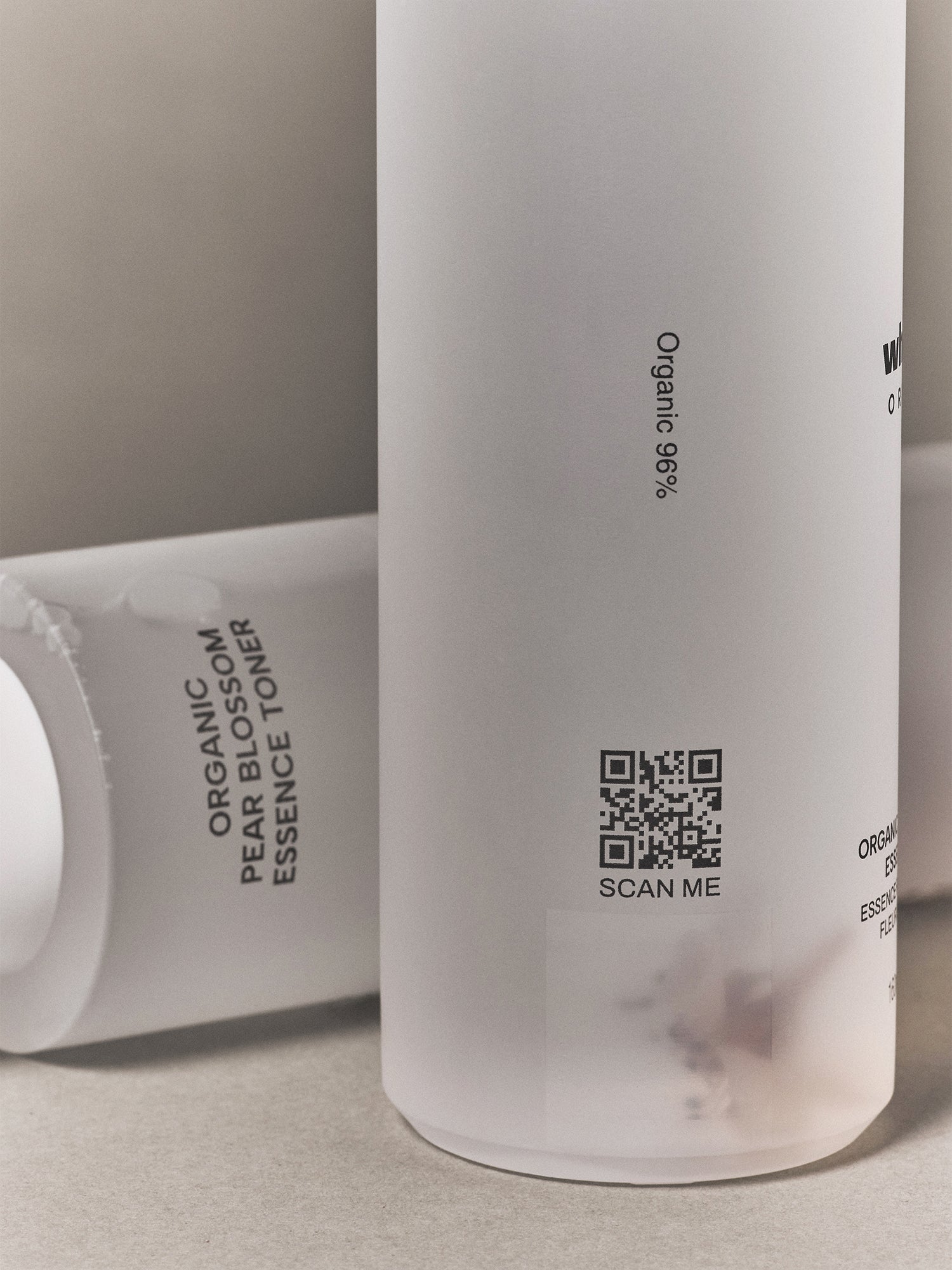 ORGANIC PEAR BLOSSOM ESSENCE TONER 160ml / 5.4 fl. oz.